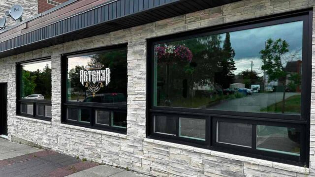 Devanture chez Tatouage Artemya, votre Nouveau studio de tatouage à Val-d'Or